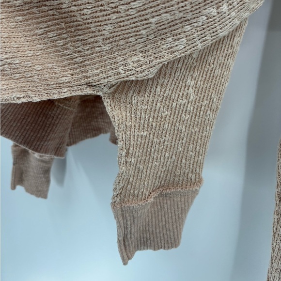 FREE PEOPLE Tommy Turtleneck Sweater Womens Peach Long Sleeve Nubby Knit large - Picture 6 of 16